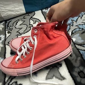 Red Converse